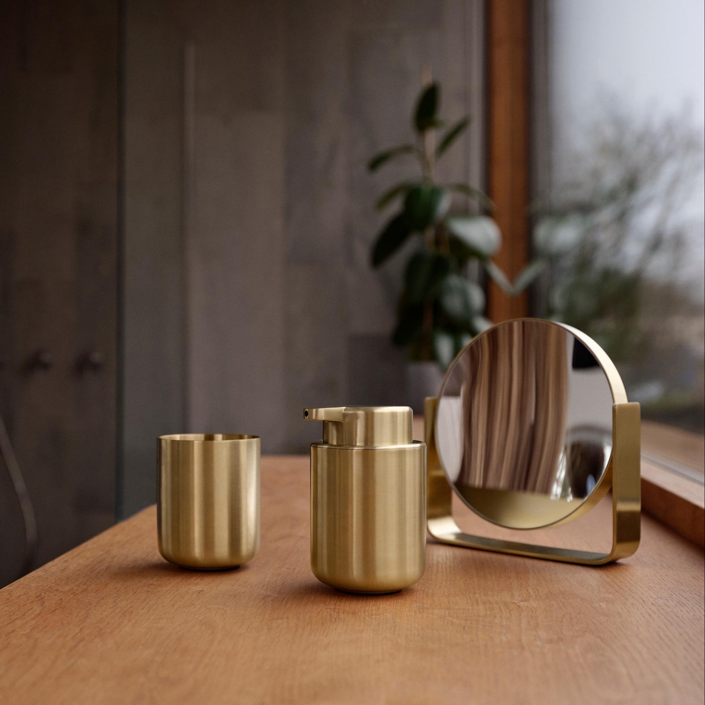 Ume Toothbrush Mug