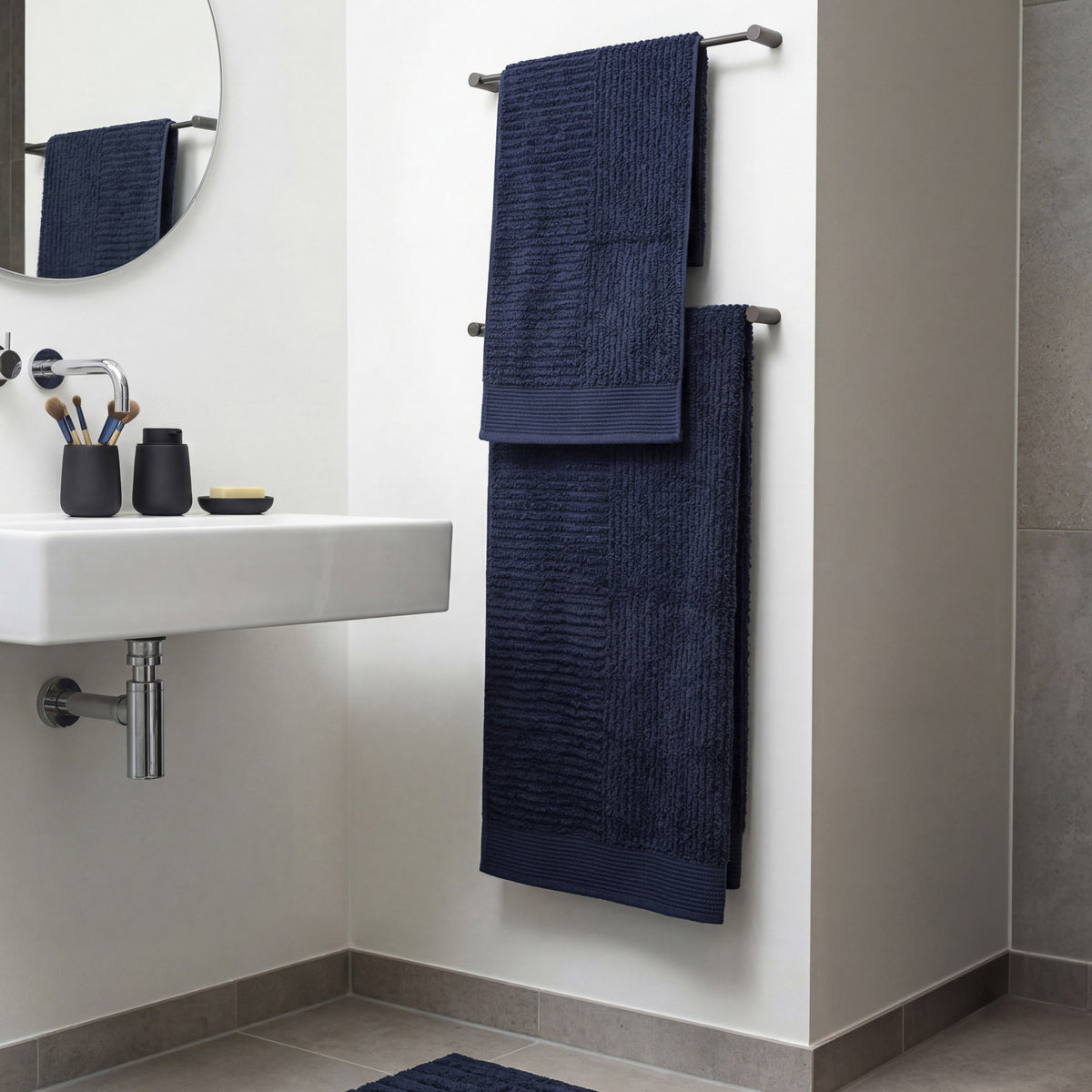 Classic Towel & Bathmat Set