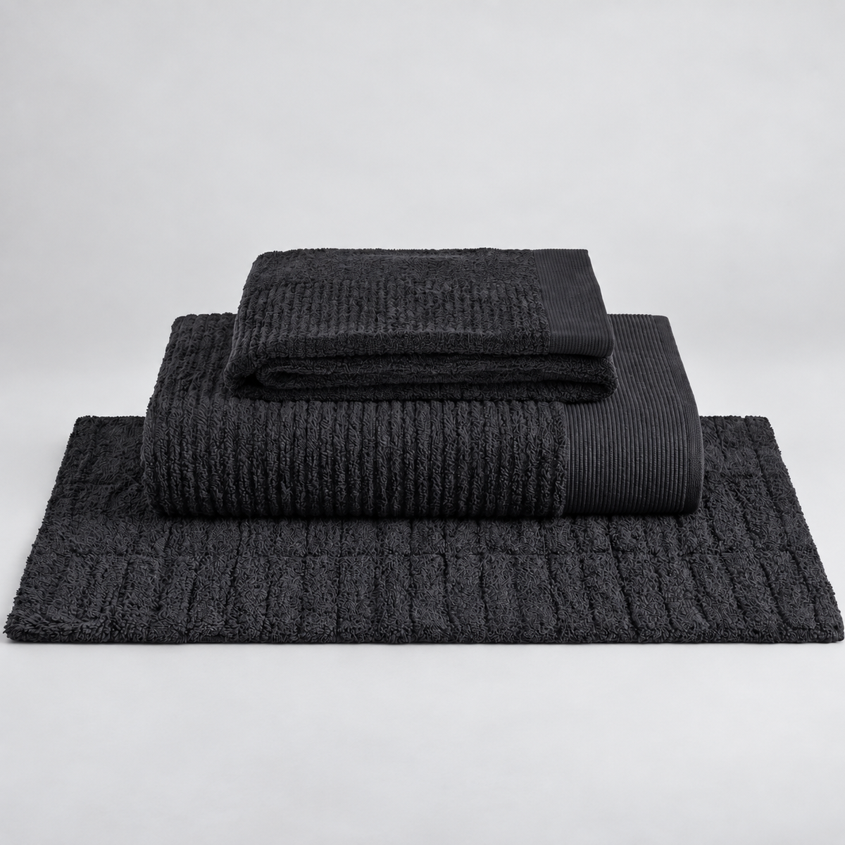 Classic Towel & Bathmat Set