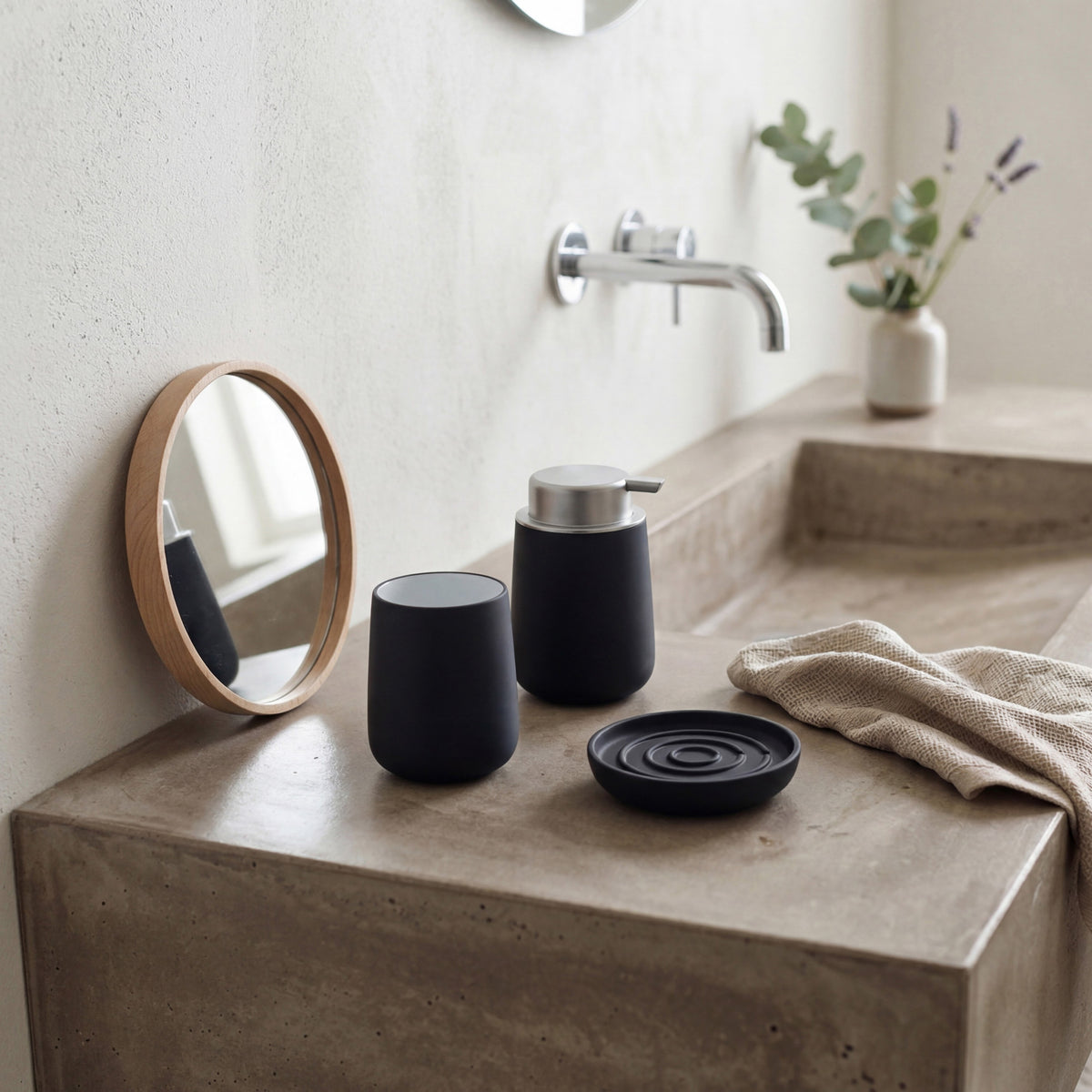 Nova Bath Set