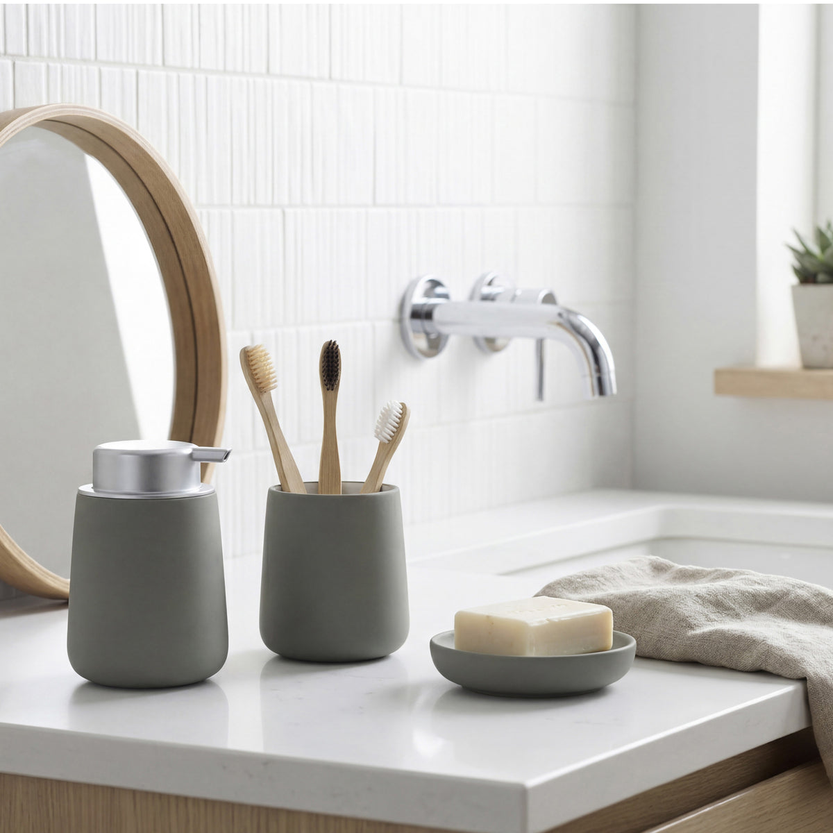 Nova Bath Set